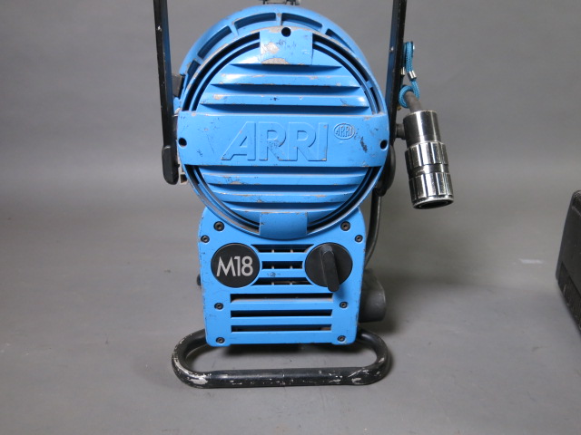 arri m18 head back